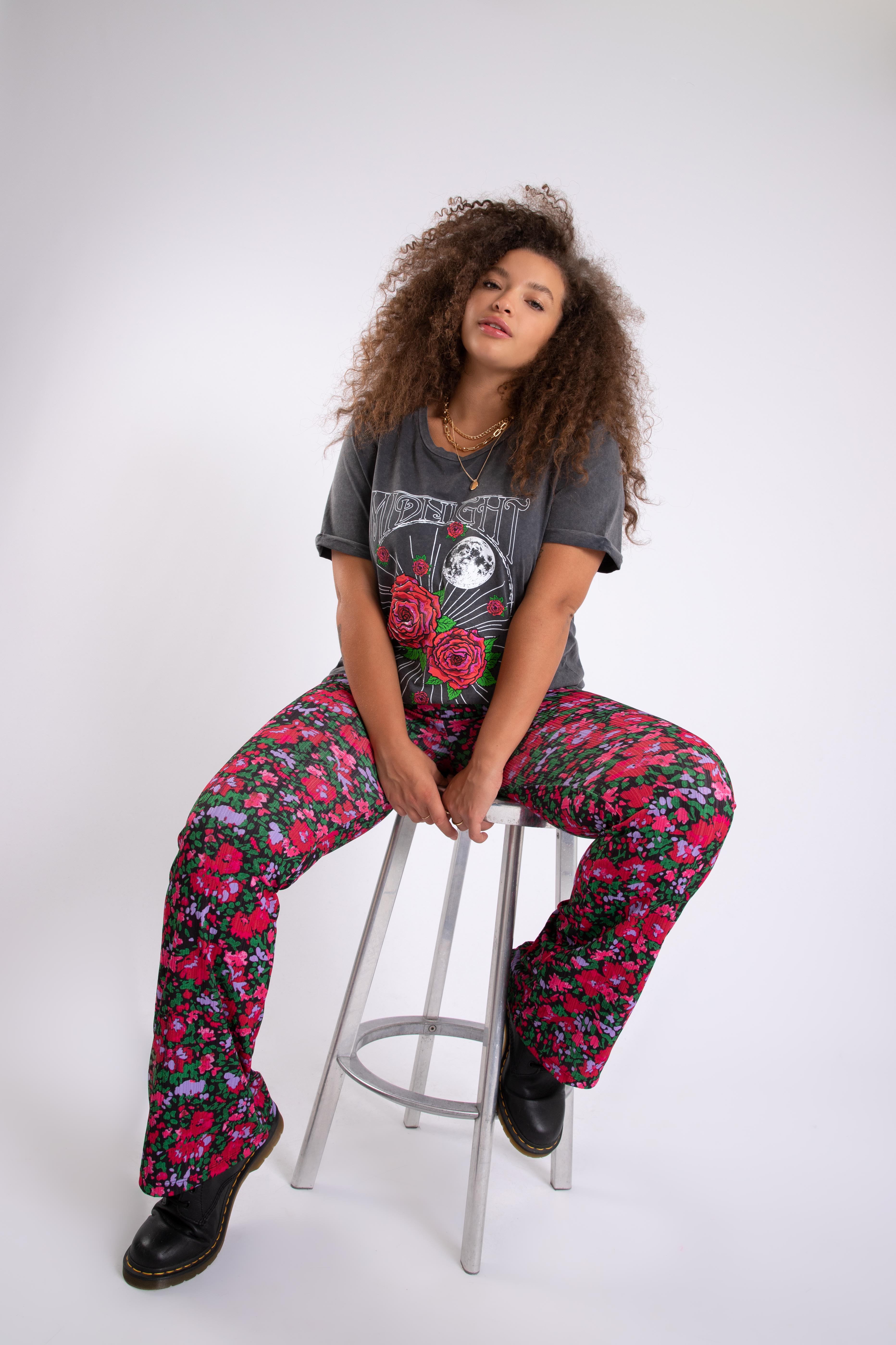 T-shirt &agrave; illustrations image number null