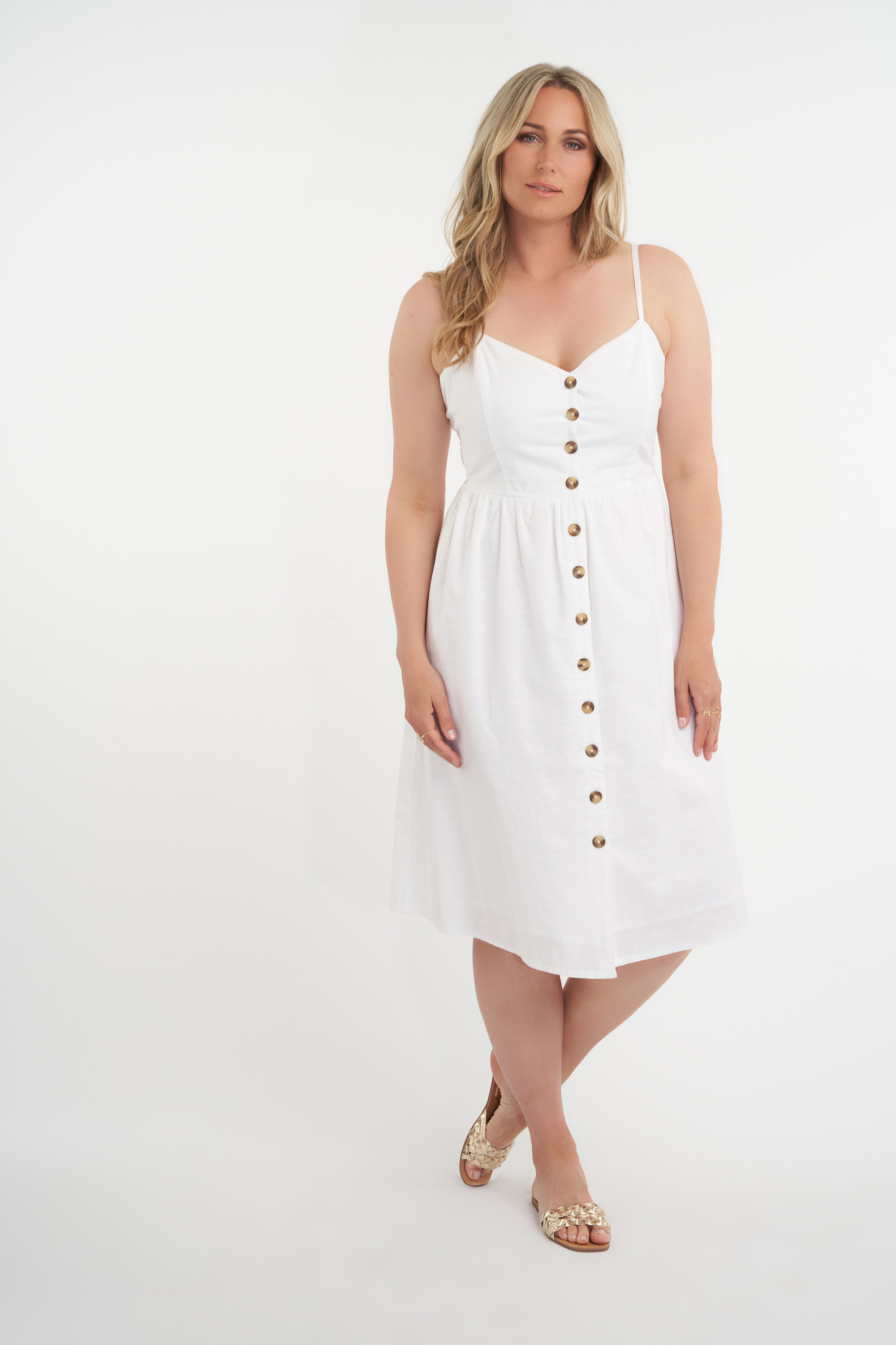 Robe boutonn&eacute;e  image number null