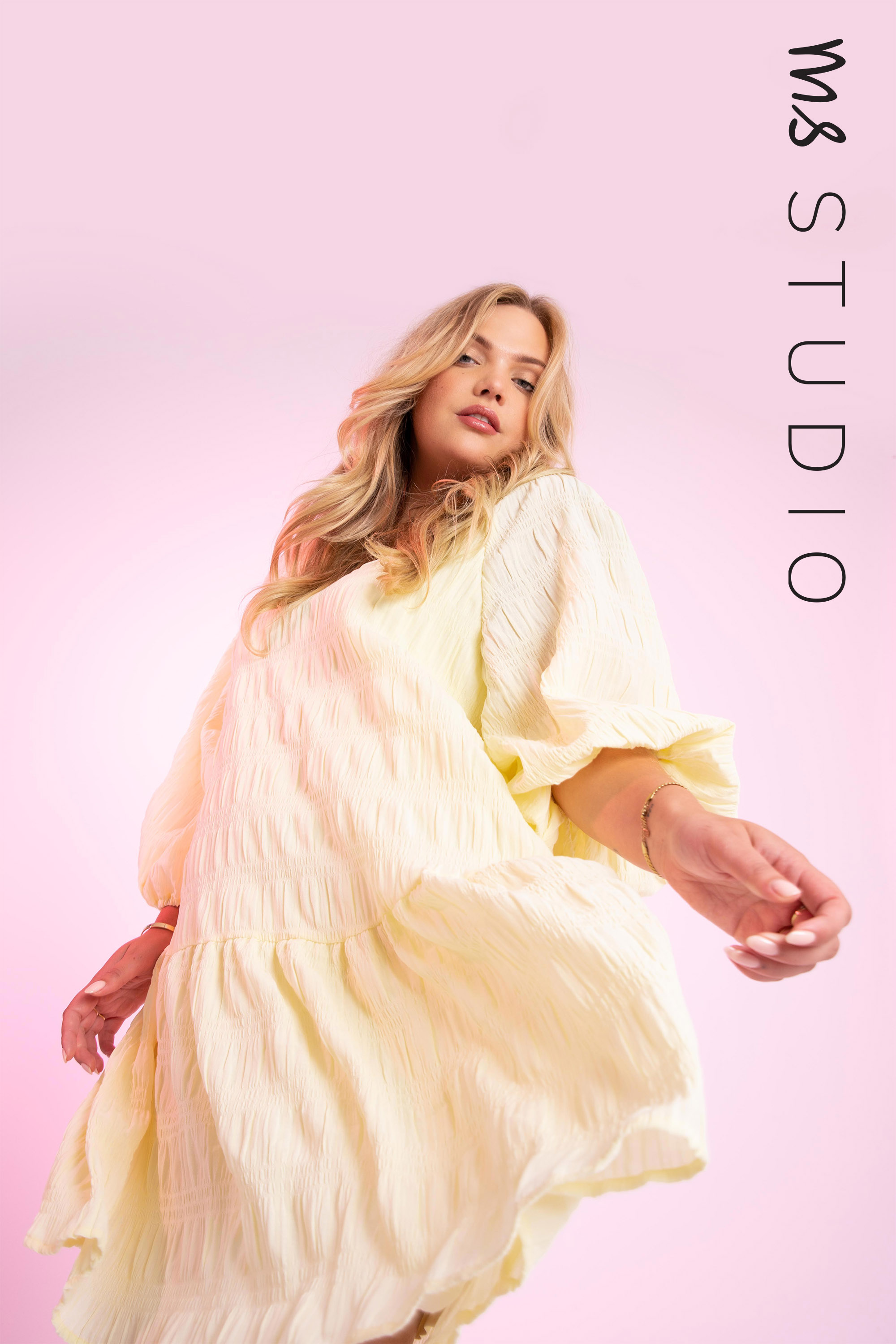 Robe coupe trap&egrave;ze  image number null