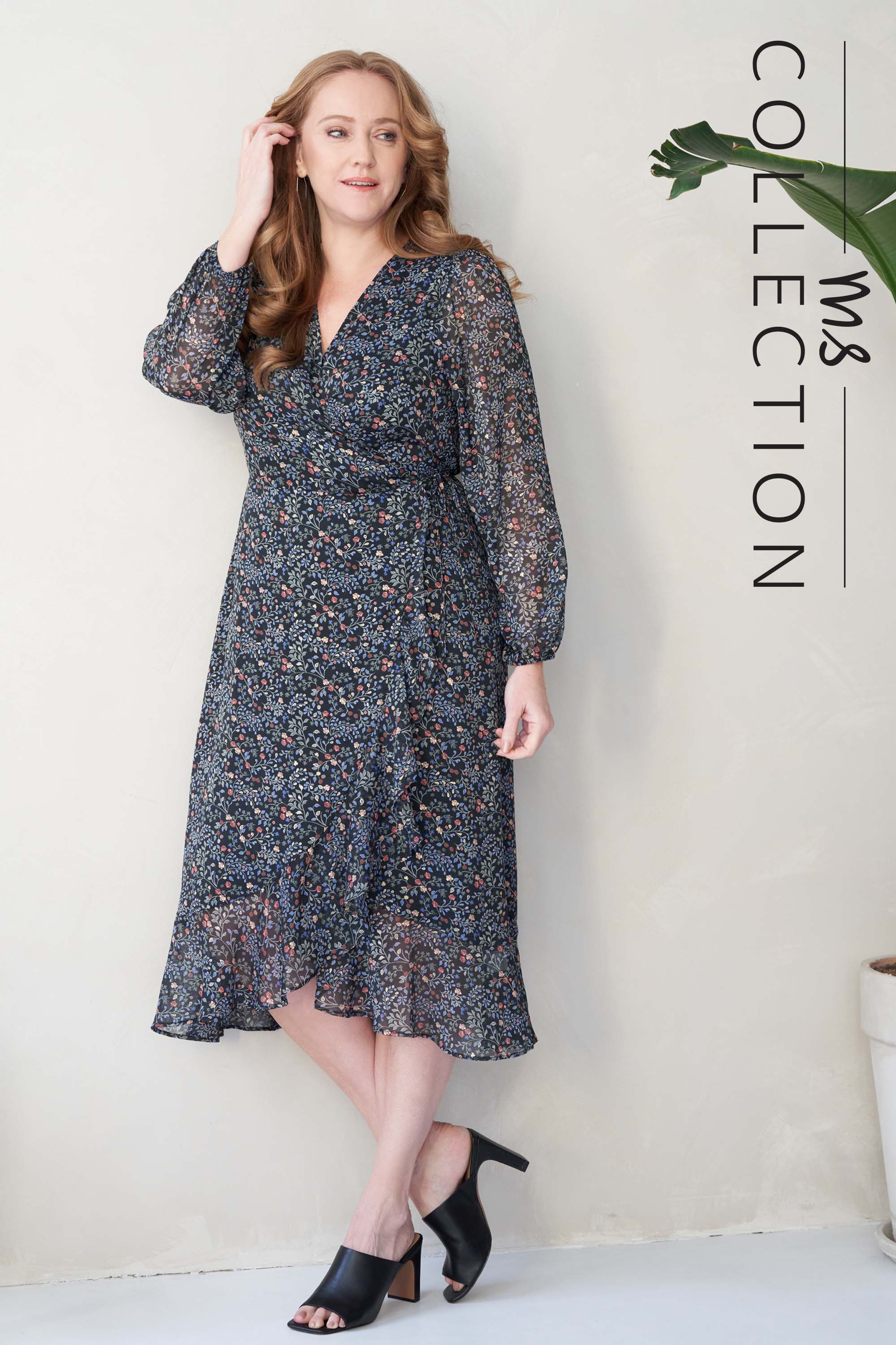 Longue robe portefeuille à imprimé floral image number 0