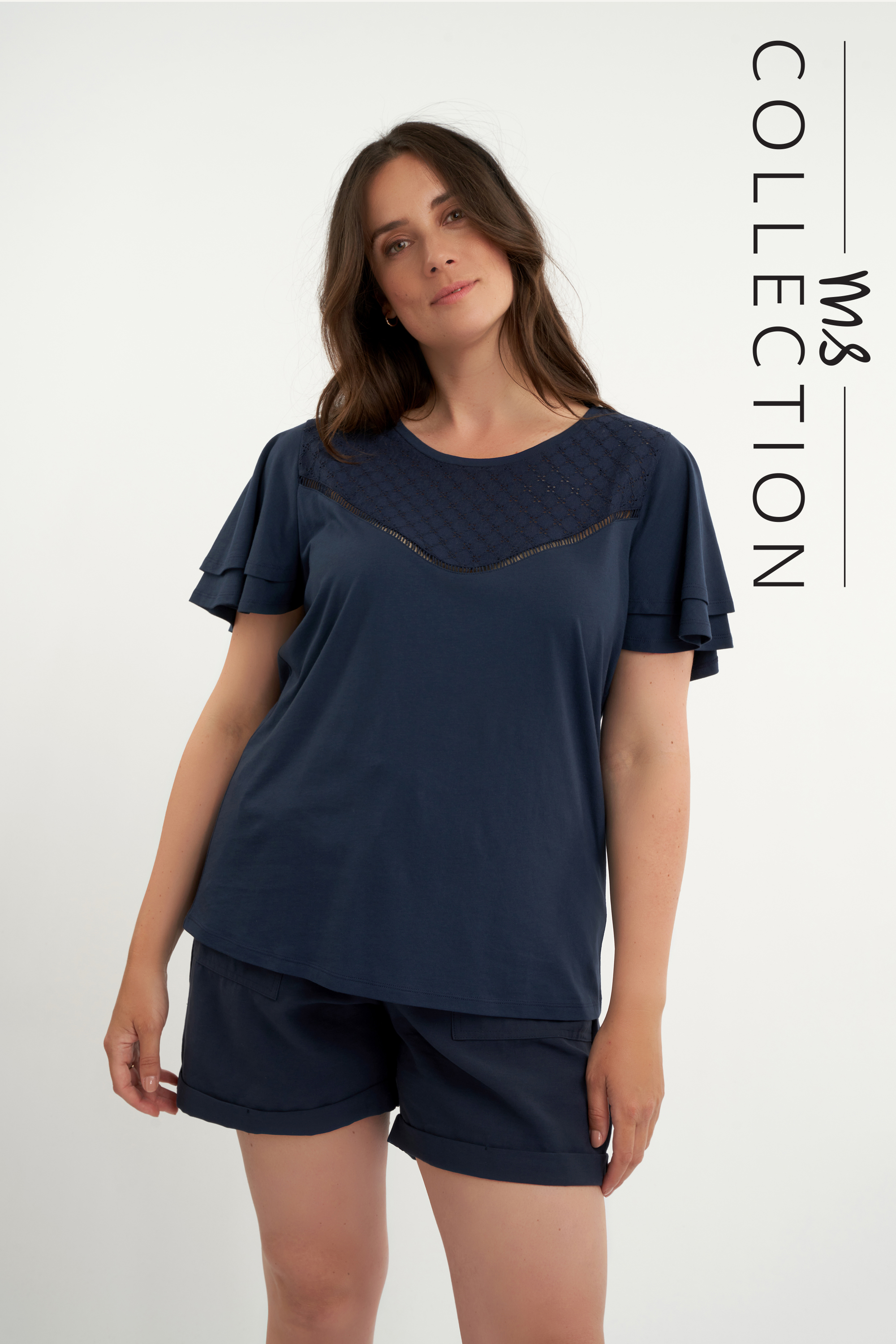 Haut &agrave; volant image number null