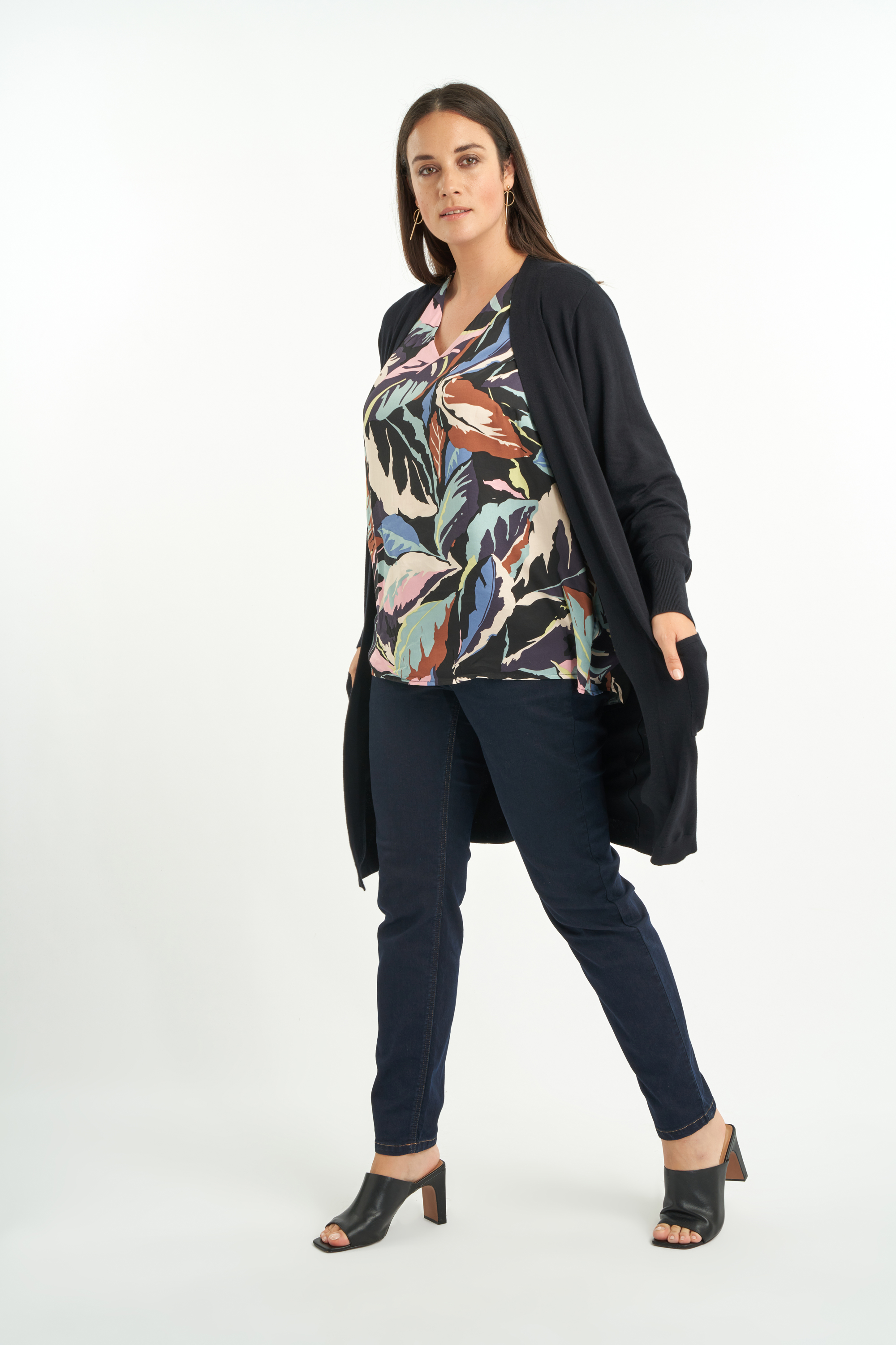 Cardigan ouvert en tricot fin image number null