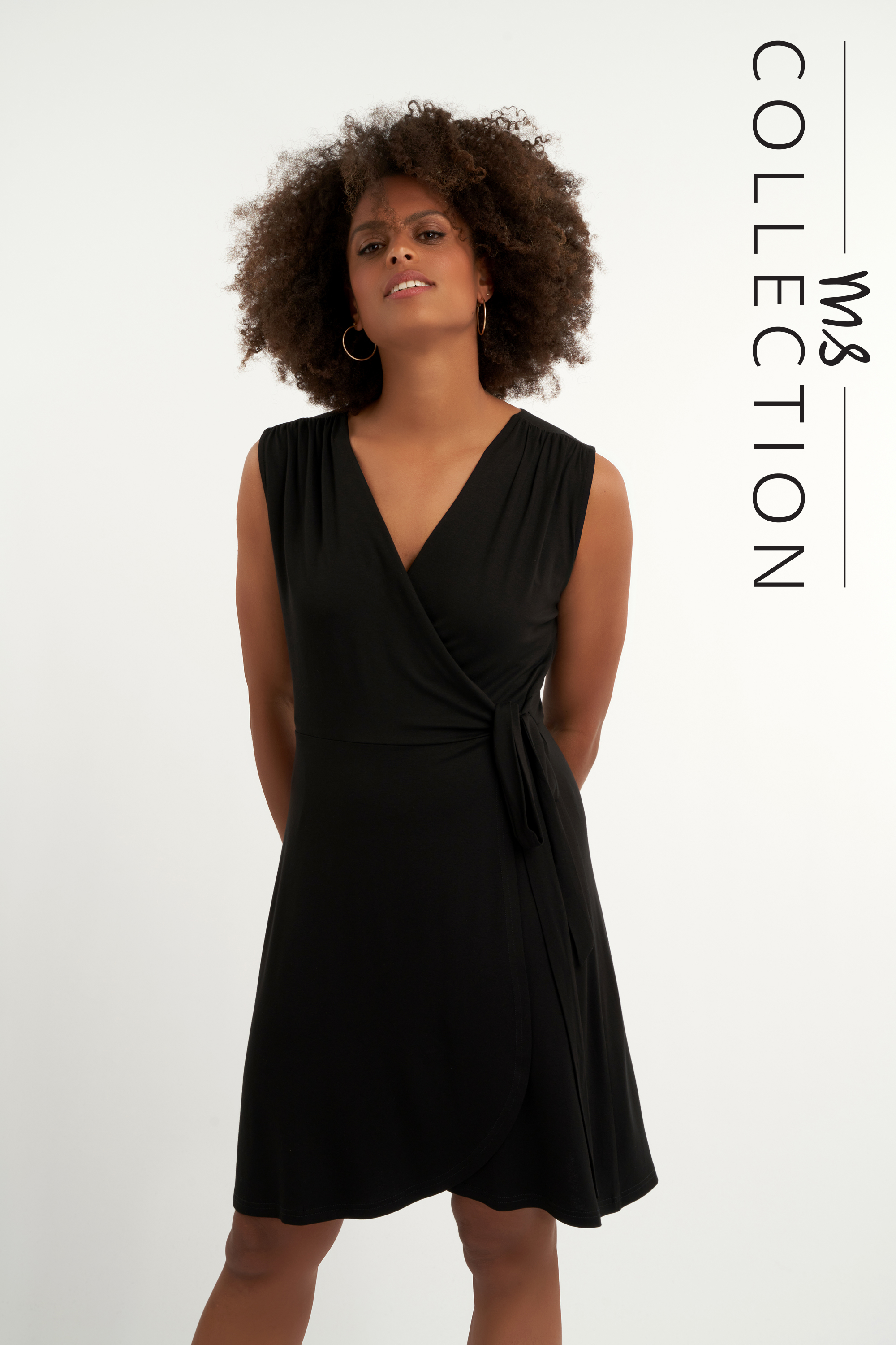 Robe portefeuille image number null