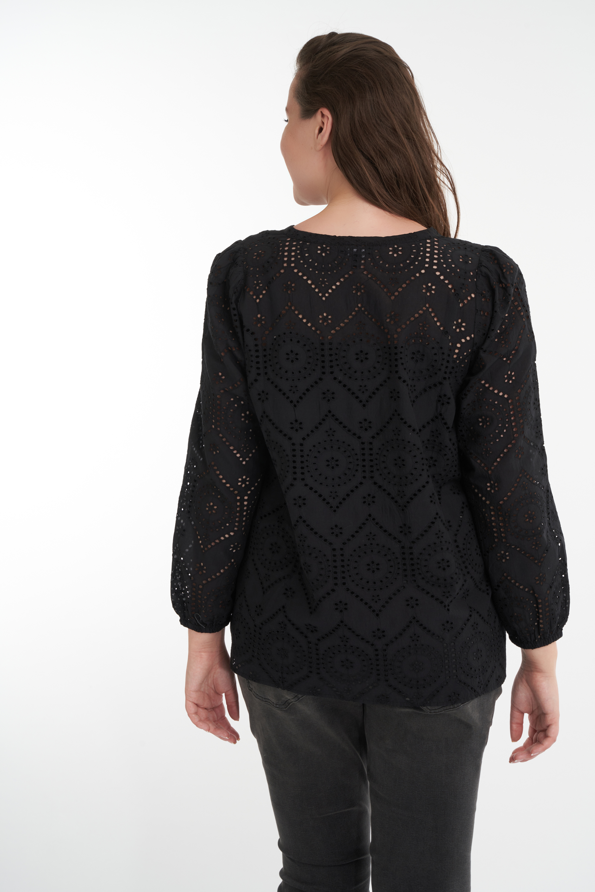 Chemisier &agrave; broderie image number null