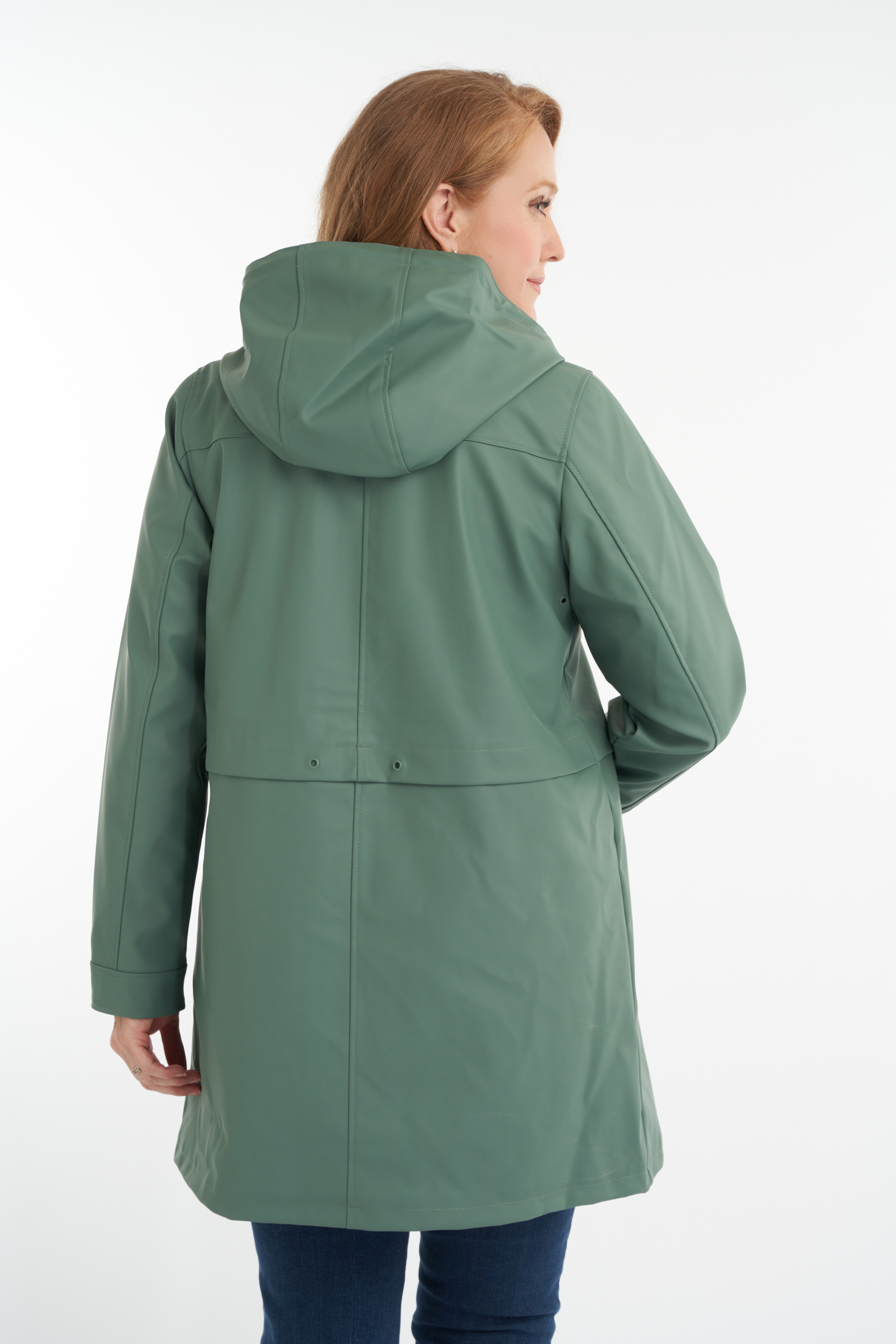 Imperm&eacute;able   image number null