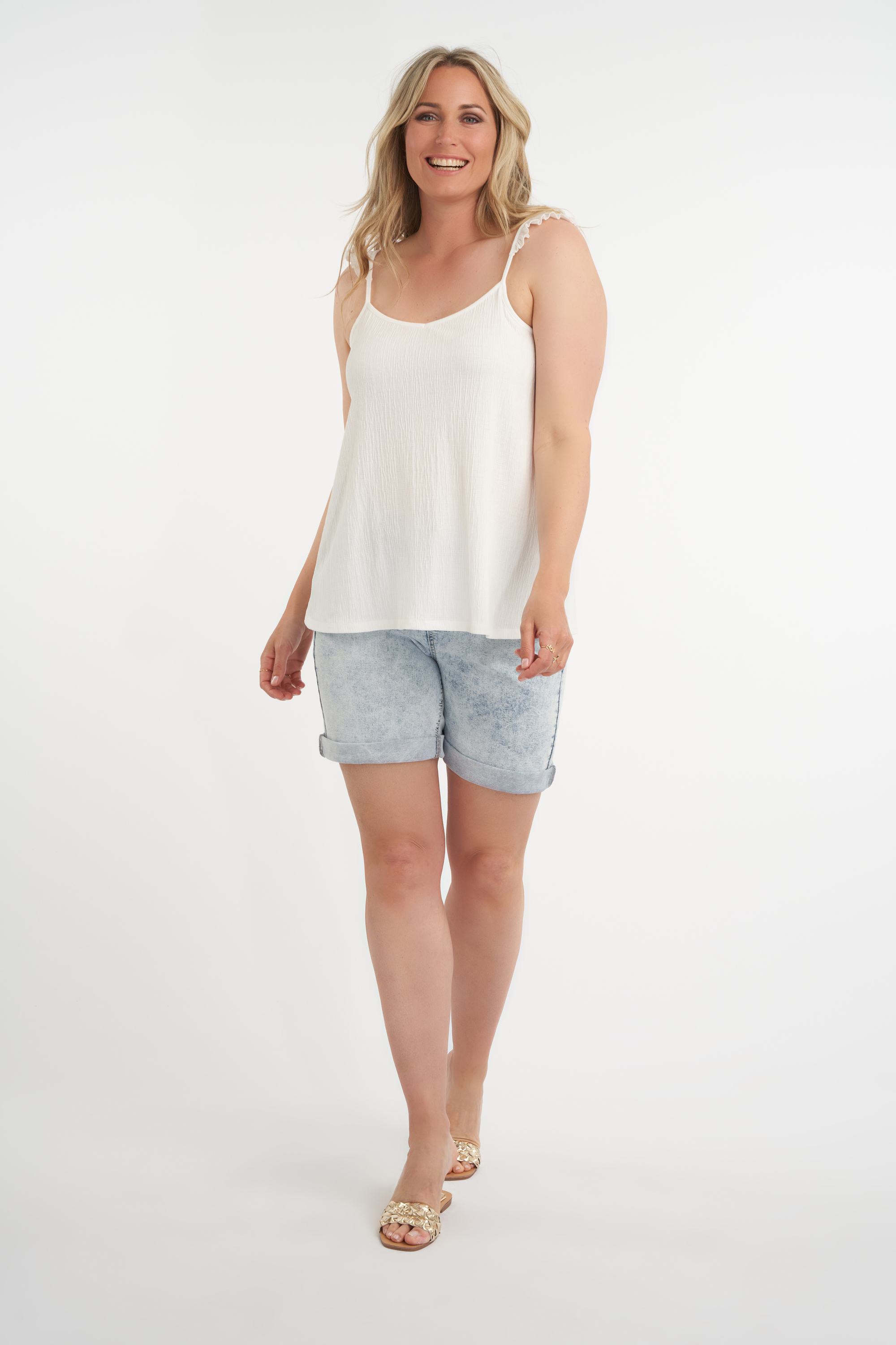 Haut &agrave; volant image number null