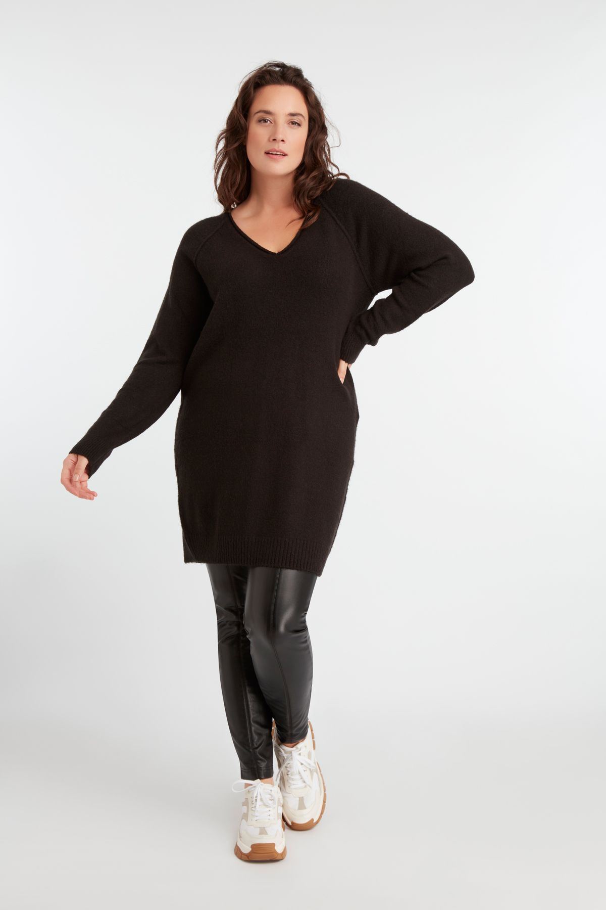 Femmes Robe pull avec col en V MS Mode